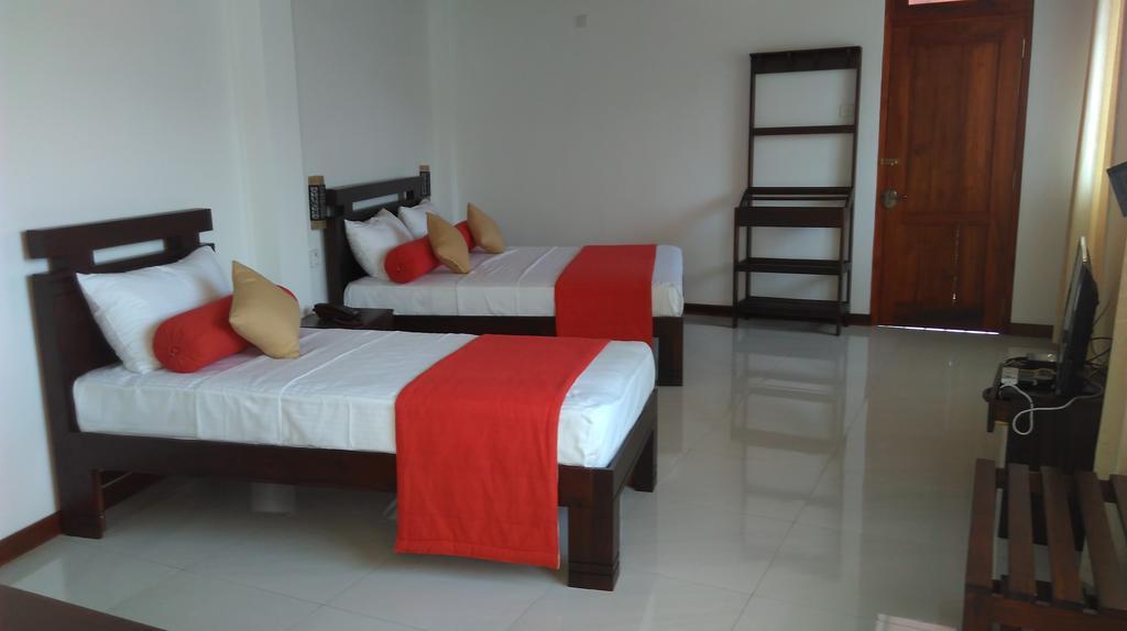 Vin Roma Inn Kandy Exteriér fotografie