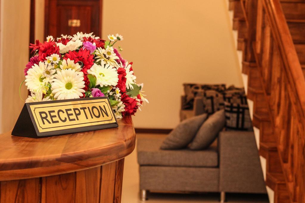 Vin Roma Inn Kandy Exteriér fotografie